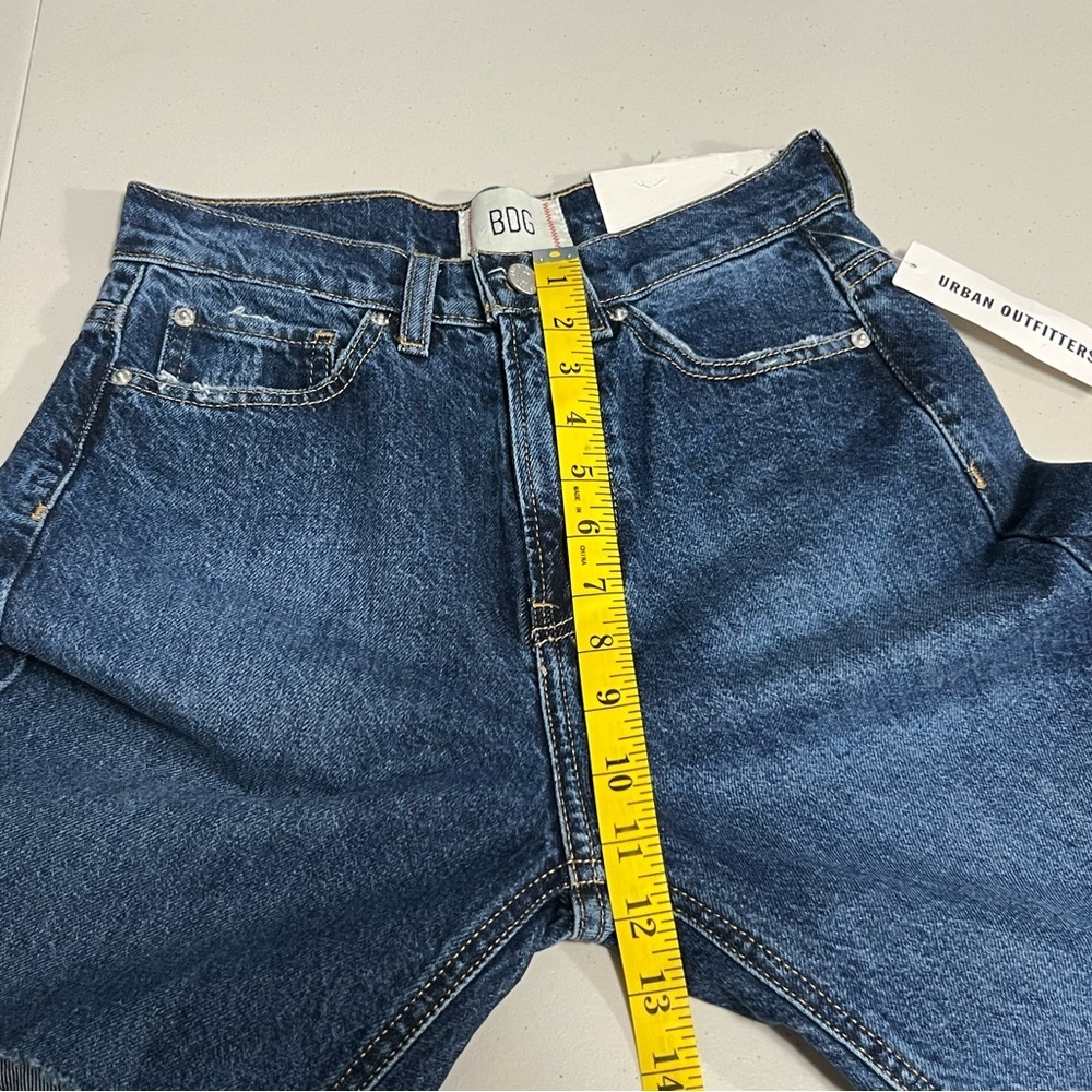 š Urban Outfitters BDG High Waisted Distressed Cowboy Jeans - Picture 9 of 11